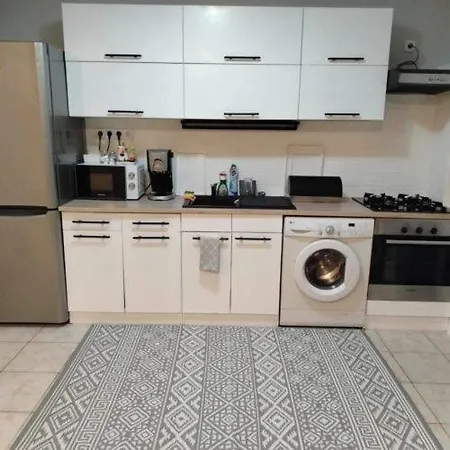 شقة Beno